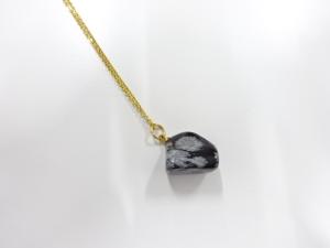 天然石　ネックレス